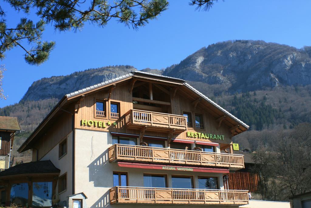 Accueil Savoyard Hotel Mieussy Exterior photo